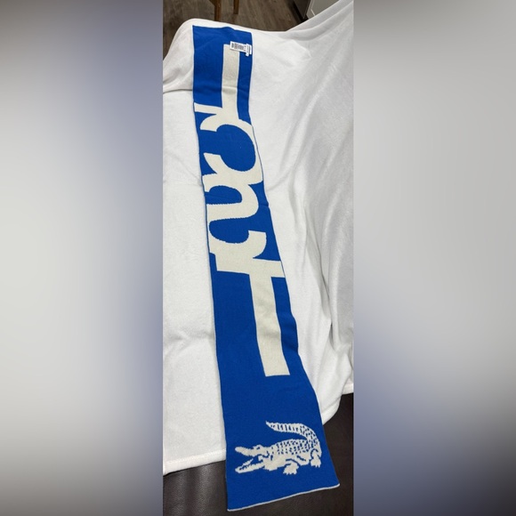 Lacoste White and Blue Unisex Reversible Design Scarf 100% Wool One Size - Picture 3 of 6